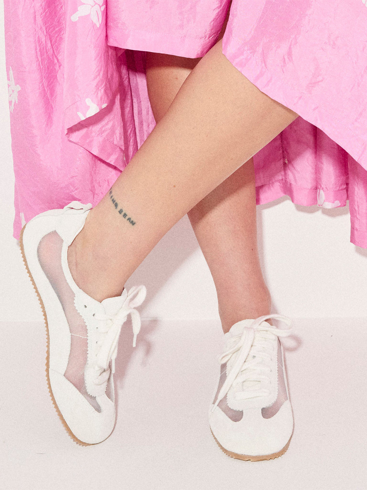 Ivory Cow Suede And Mesh Square-Toe Stylish Lace-Up Sneakers