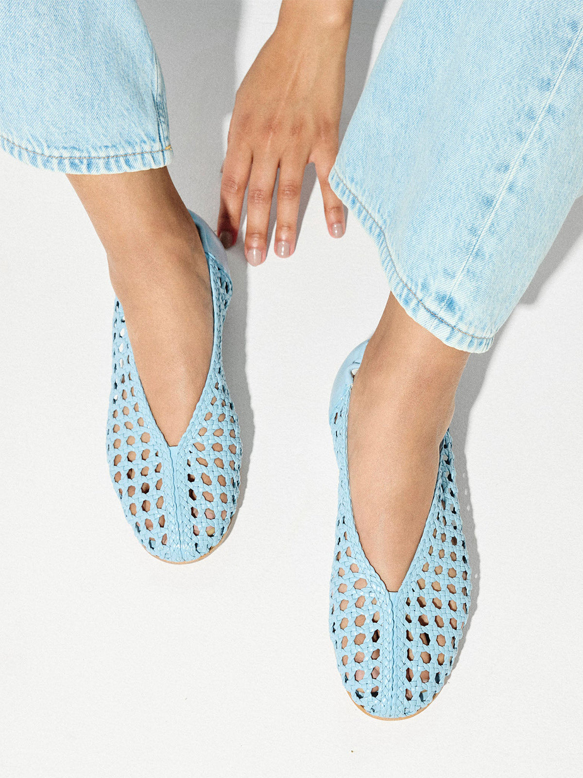 Blue Woven Vegan Leather Chic Round-Toe Slip-On Ballet Flats