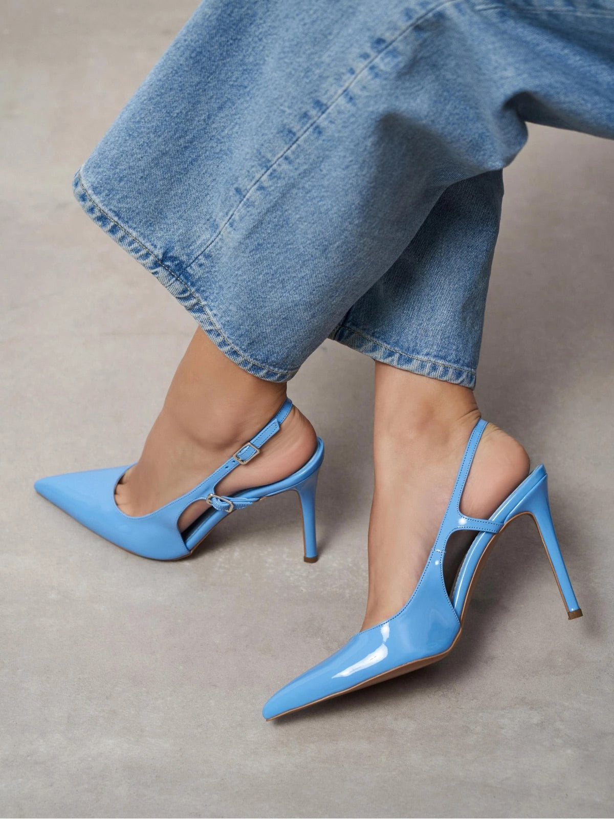 Patent Leather Pointed-Toe Buckle Back Strap Chic High Heels - Light Blue