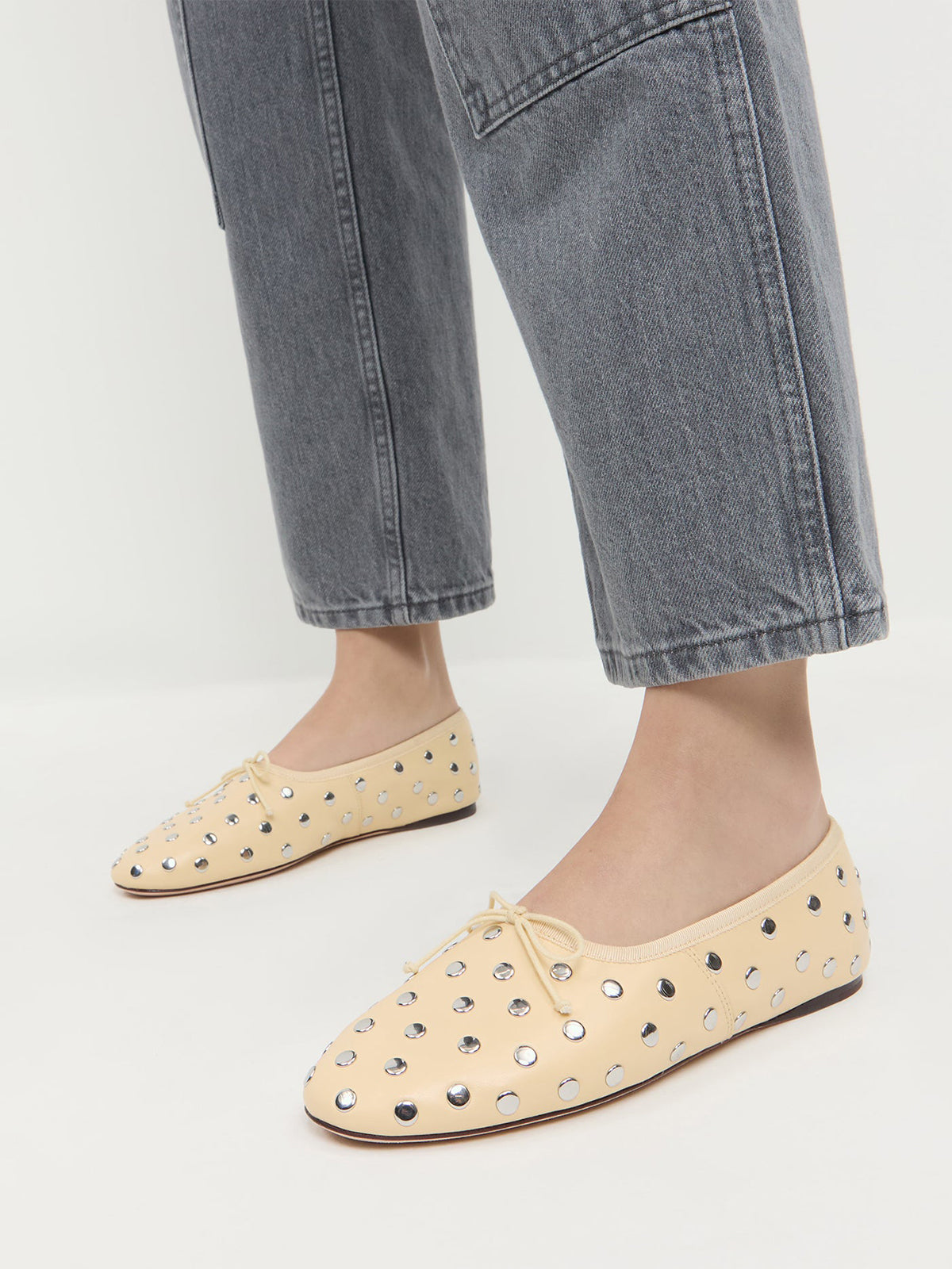 Yellow Round-Toe Front Bow Ballet Flats With Studs