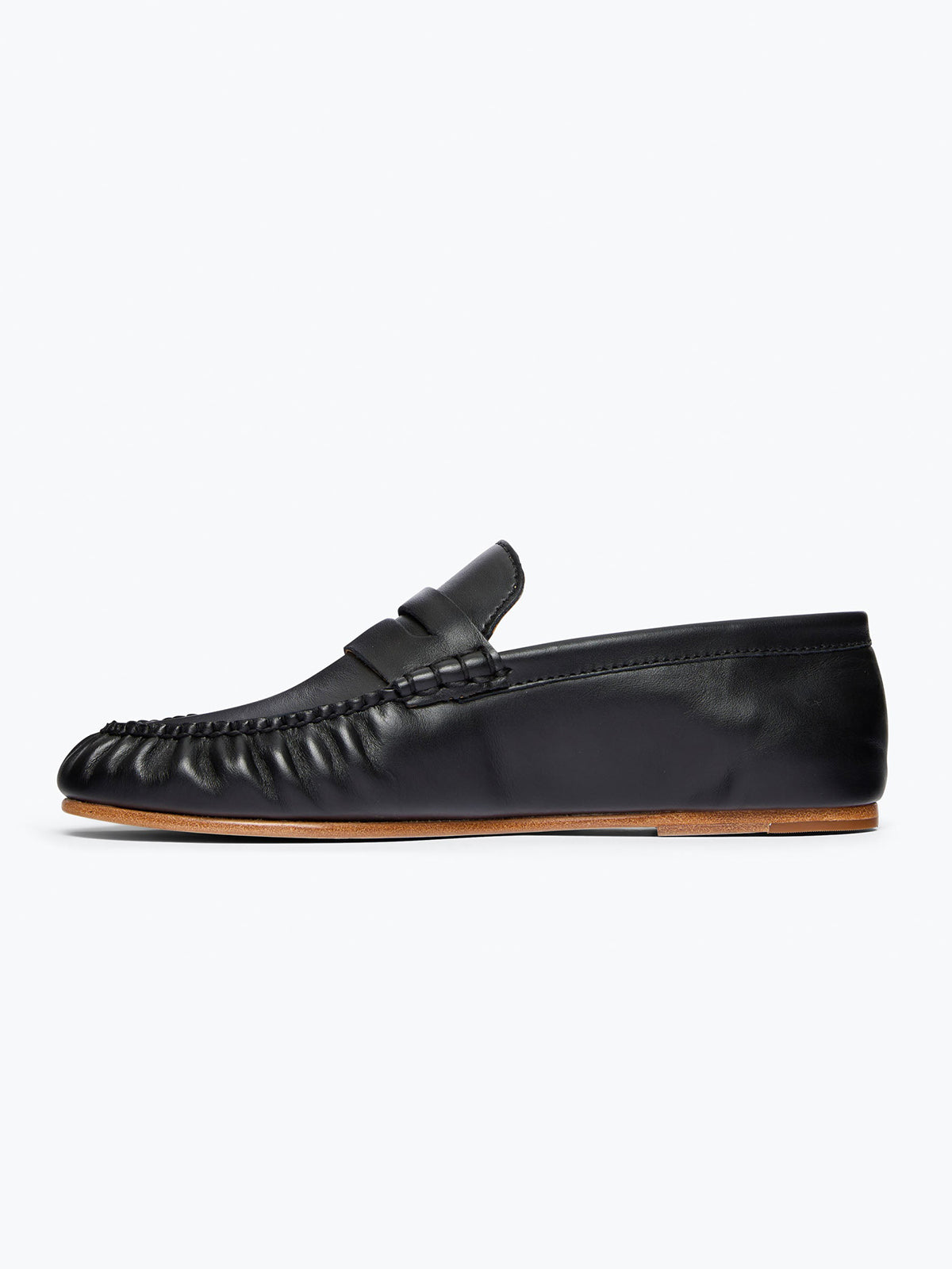 Black Round-Toe Slip-On Ruched Loafers Flats
