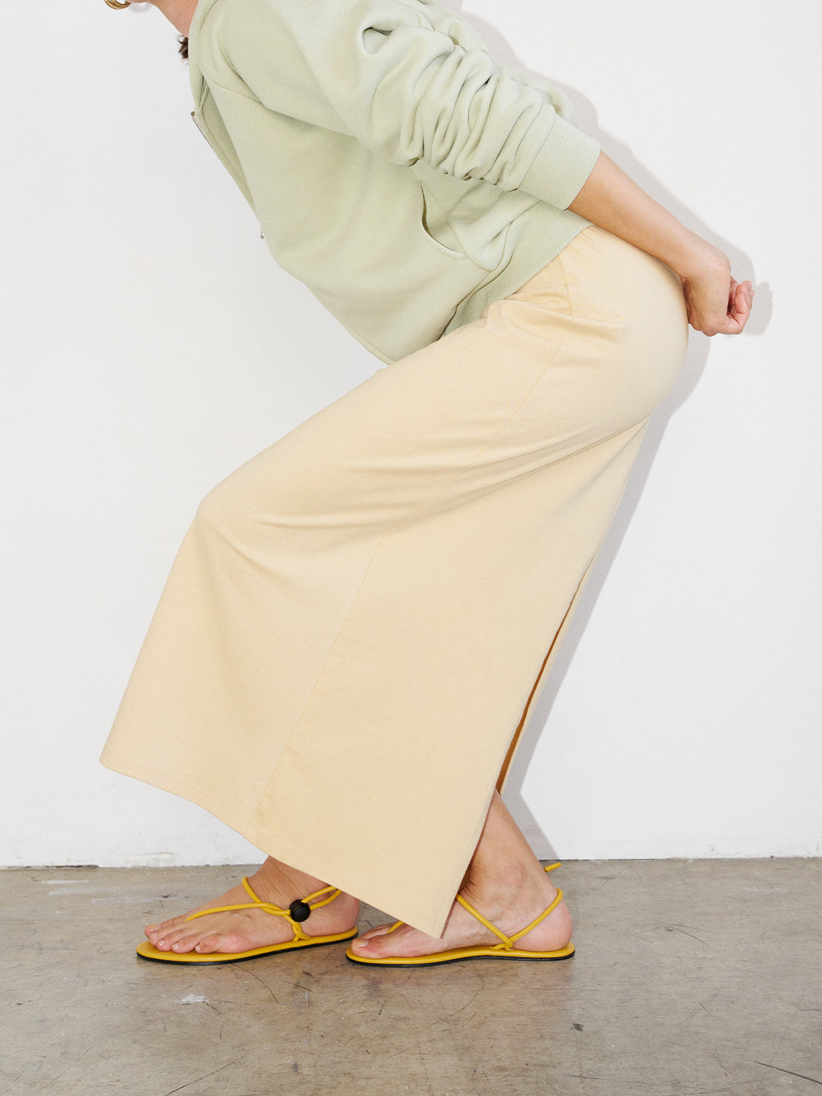 Yellow Round-Toe Flip-Flops String Detail Slip-On Flats