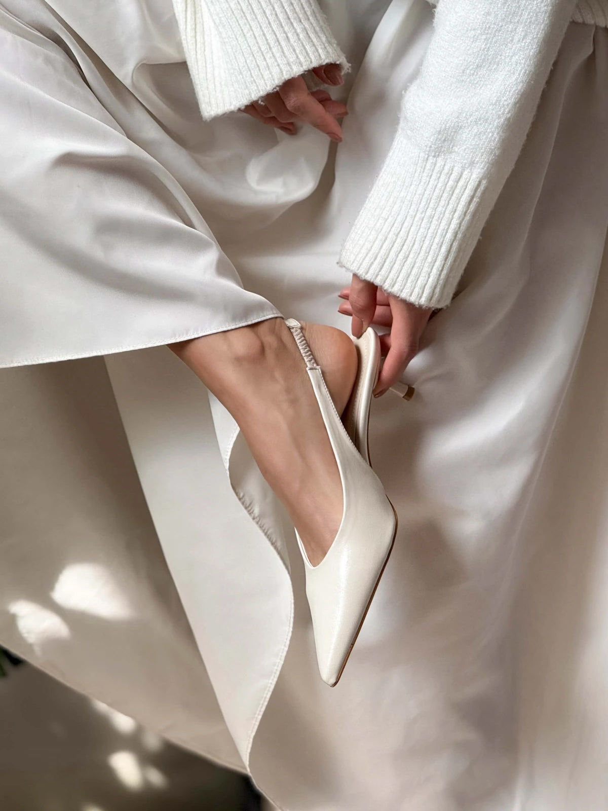 Slingback Pointed-Toe Kitten Heels - White