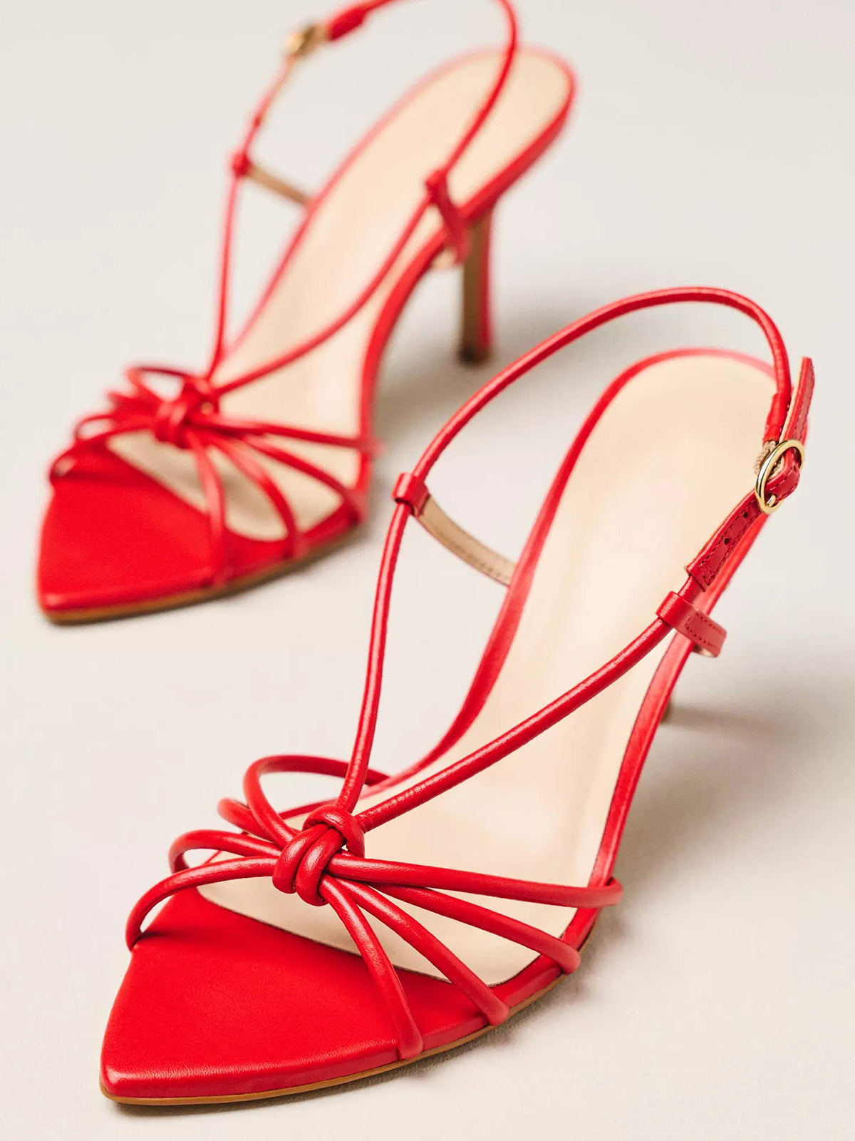 Pointed-Toe Strappy And Back Strap Chic High Heels - Red