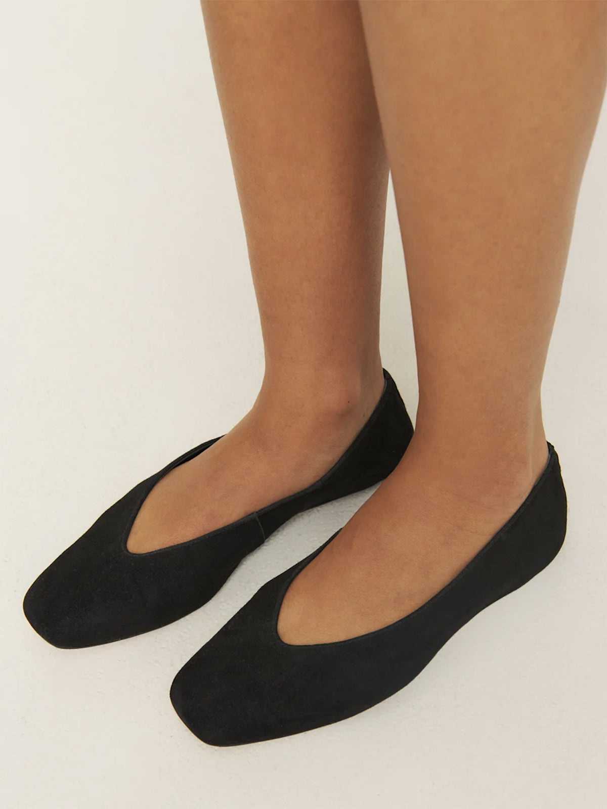Sleek Square-Toe Classic Slip-On Ballet Flats – Black Faux Suede