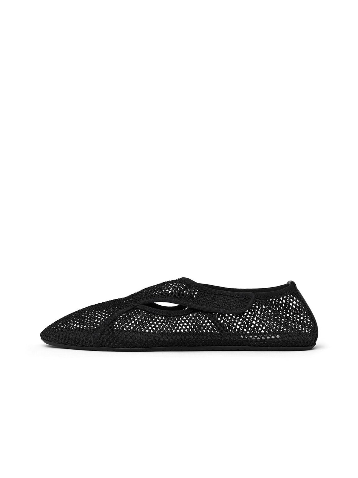 Black Mesh Round-Toe Classic Slip-On Ballet Flats