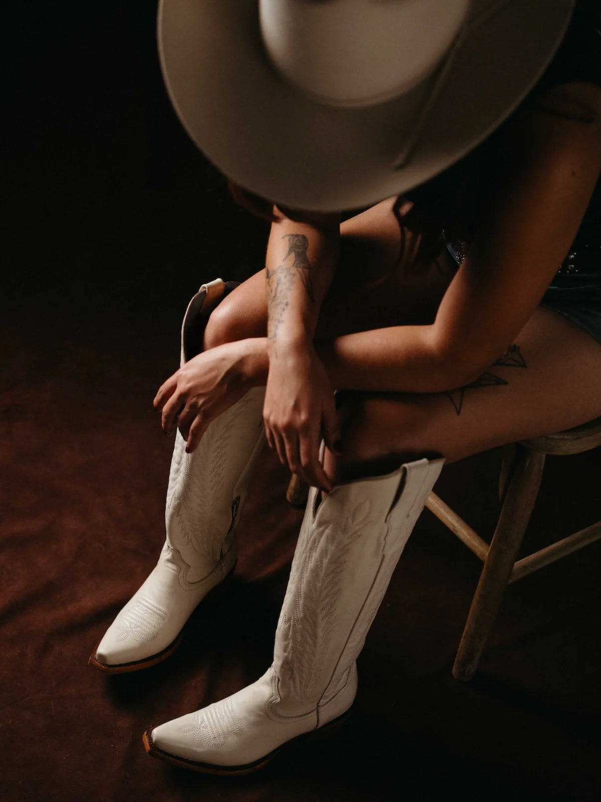 Ivory Snip-Toe Embroidery Tall Half-Zip Knee High Cowgirl Boots