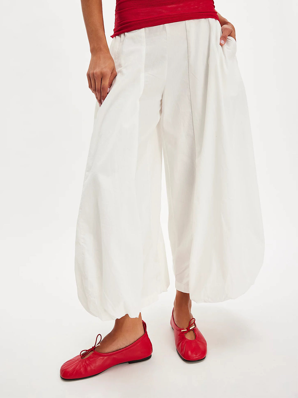 Red Square-Toe Slip-On Classic Flats With Bow