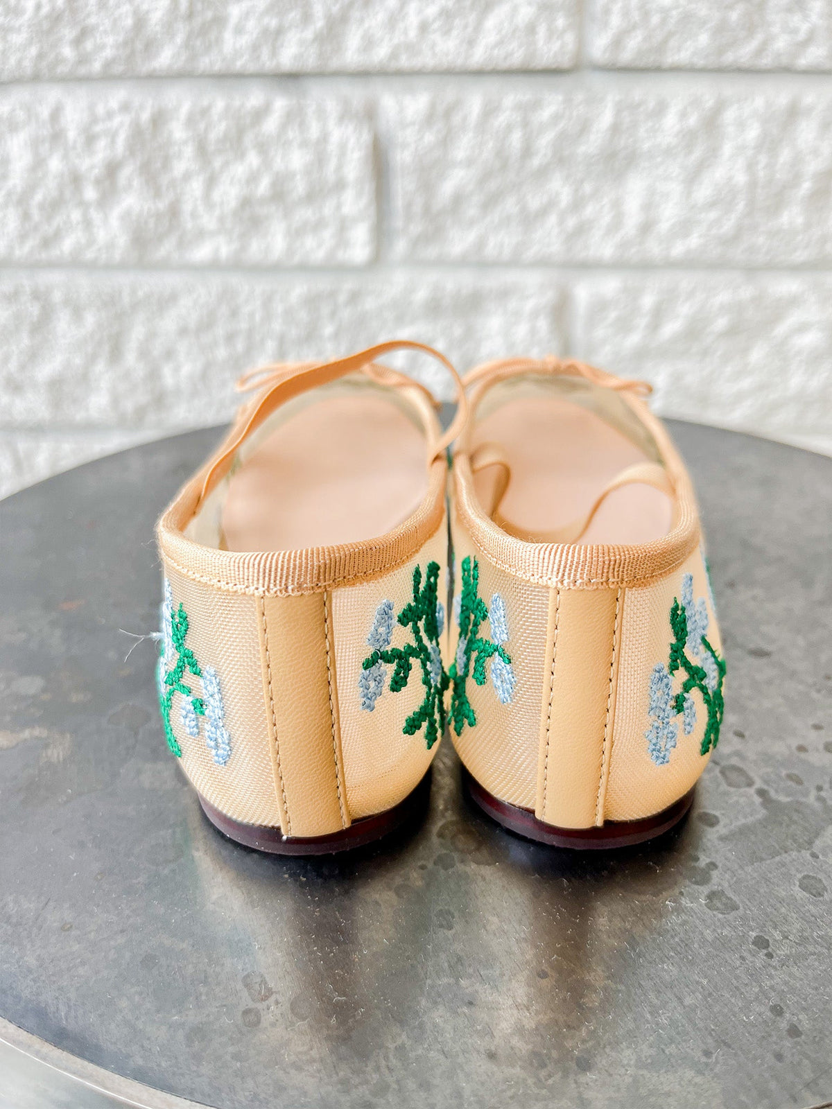 Caramel Mesh Round-Toe Flowers Embroidery Front Bow And Mary Jane Ballet Flats