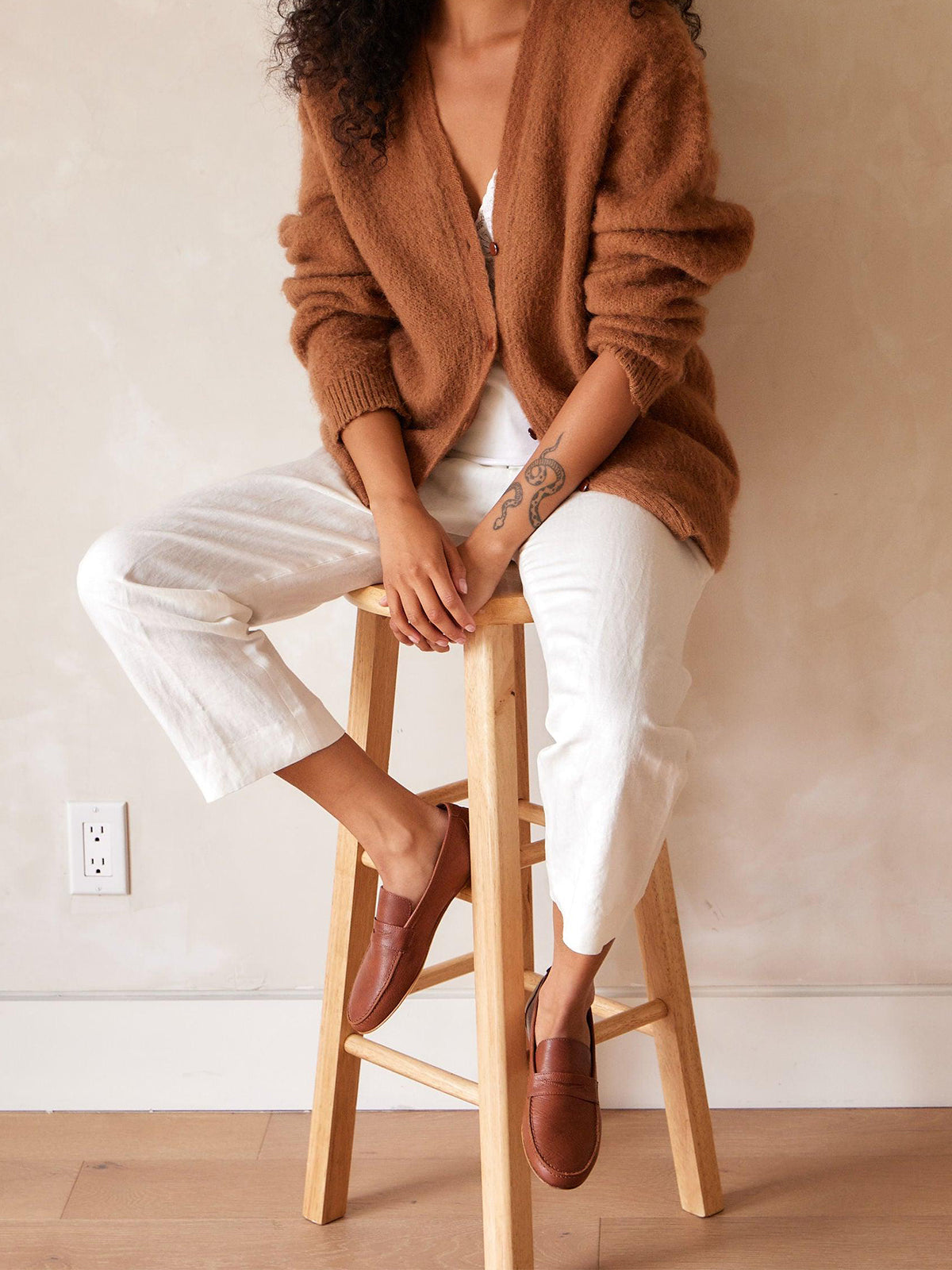 Round-Toe Slip-On Chic Loafers Flats - Caramel