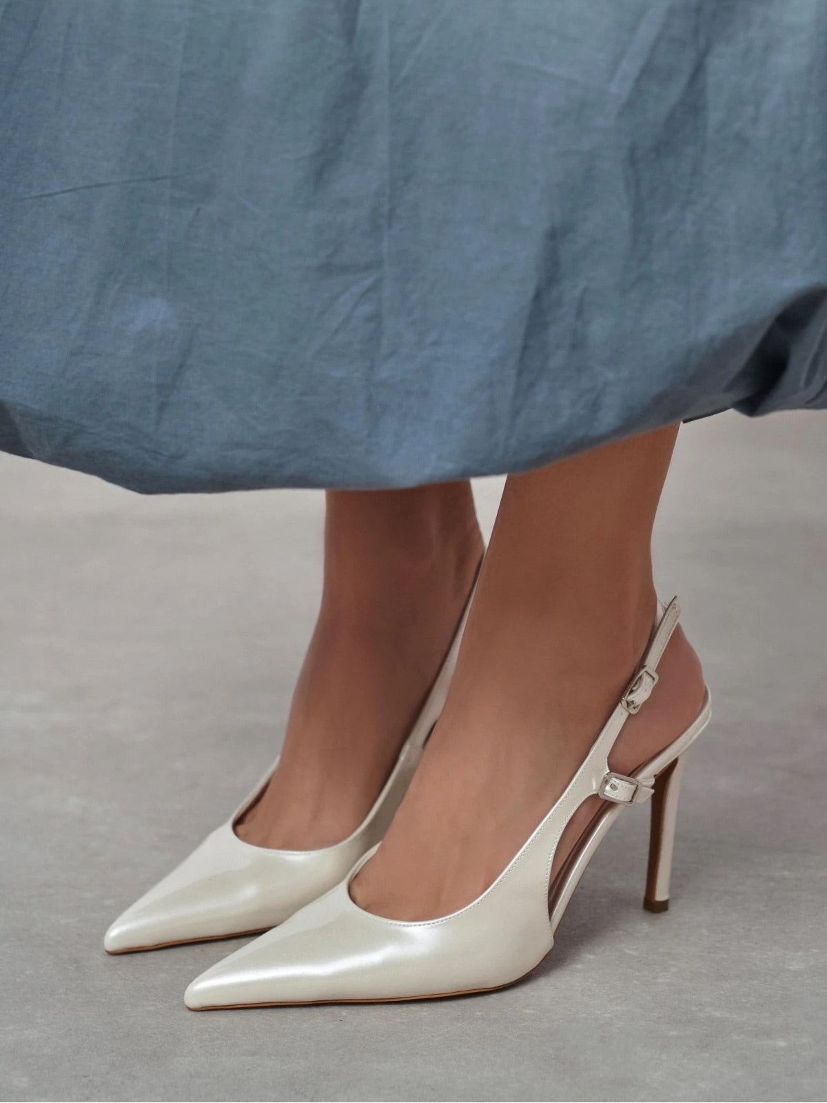 Patent Leather Pointed-Toe Buckle Back Strap Chic High Heels - Pearl