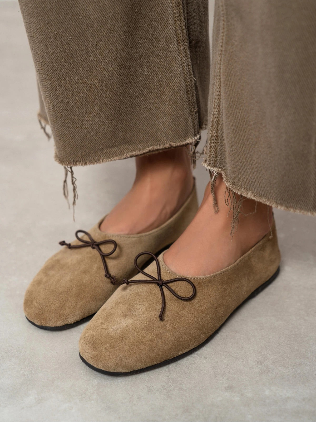 Light Khaki Cow Suede Round-Toe Front Bow Slip-On Flats