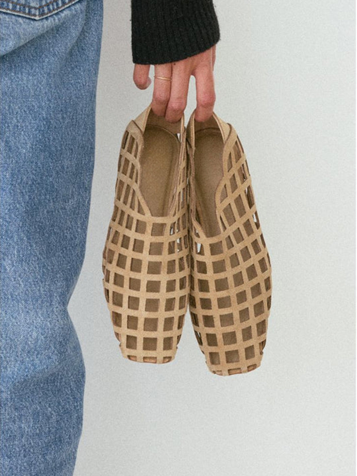 Nude Faux Suede Square-Toe Chic Cutout Simple Flats