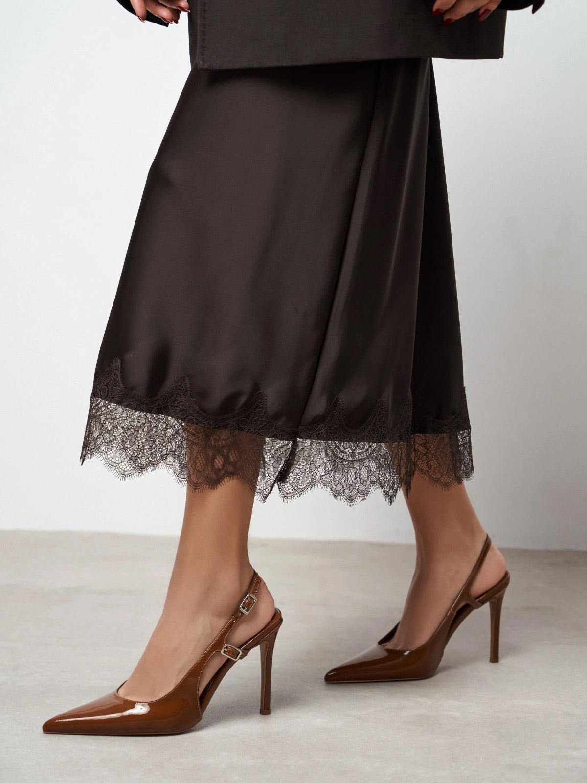 Patent Leather Pointed-Toe Buckle Back Strap Chic High Heels - Brown