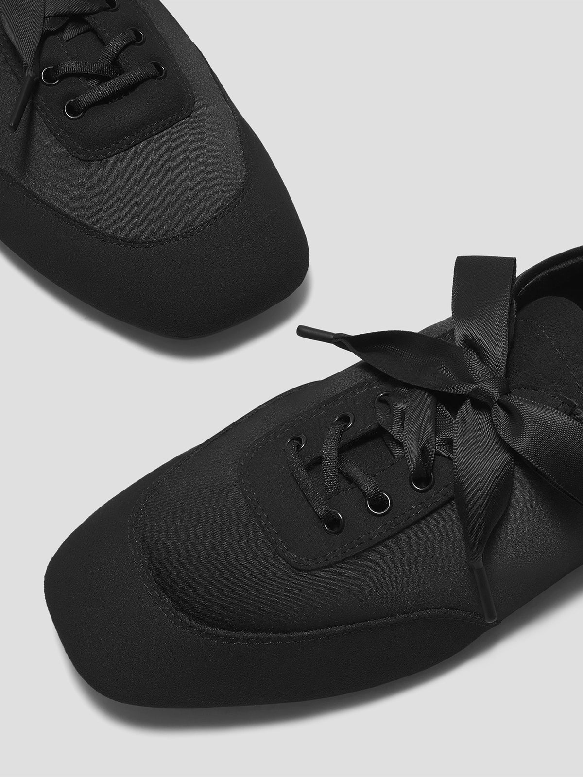 Black Satin And Faux Suede Square-Toe Floral Embroidery Lace-Up Flats