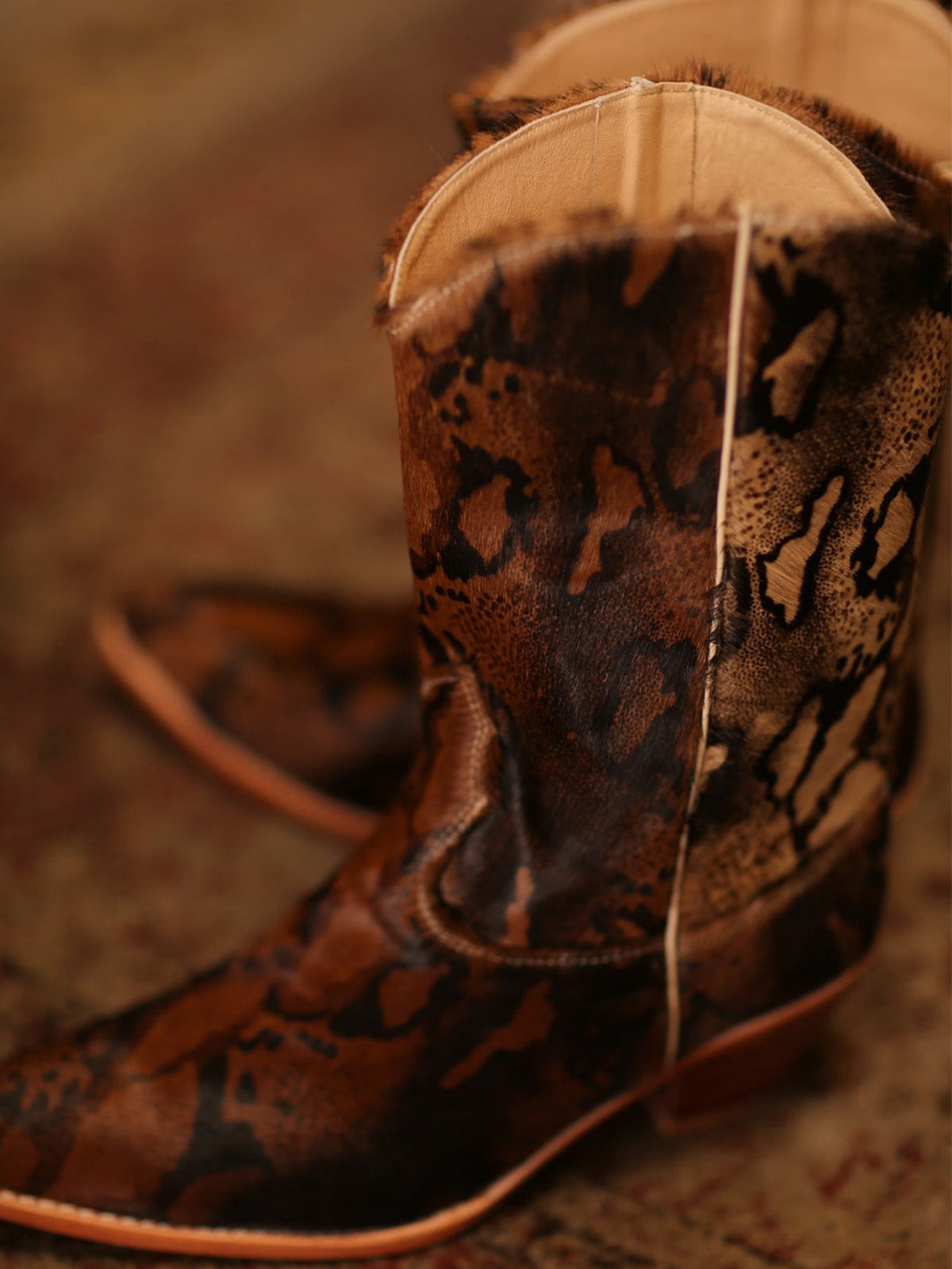 Dark Leopard Print Round-Toe Back Full-Zip Simple Cowgirl Boots