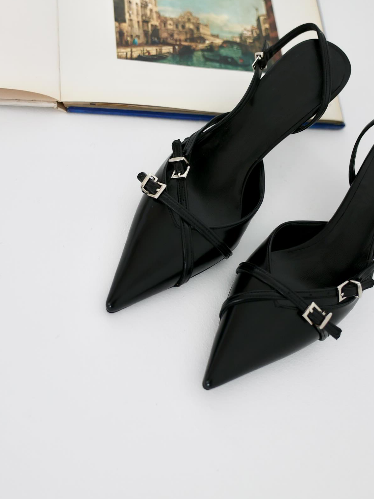 Black Vegan Leather Kitten Heels Slingback Courts Pumps With Crossed Buckled Strap