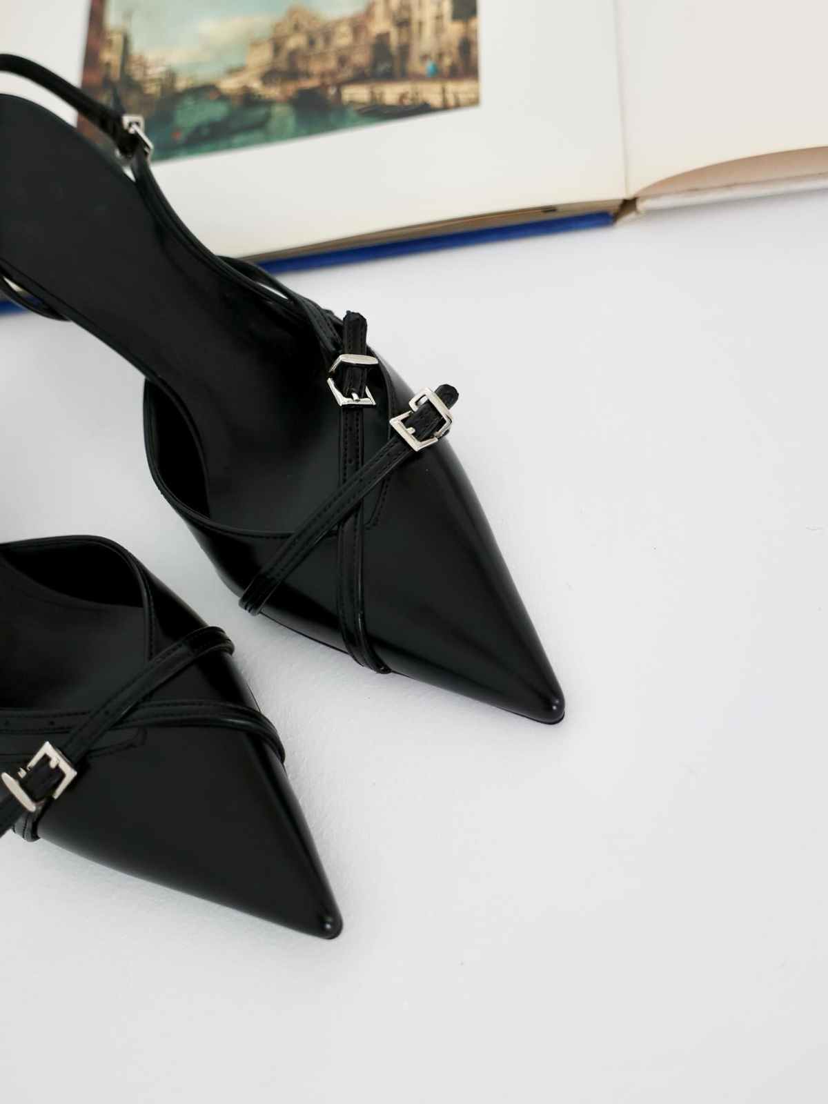 Black Vegan Leather Kitten Heels Slingback Courts Pumps With Crossed Buckled Strap