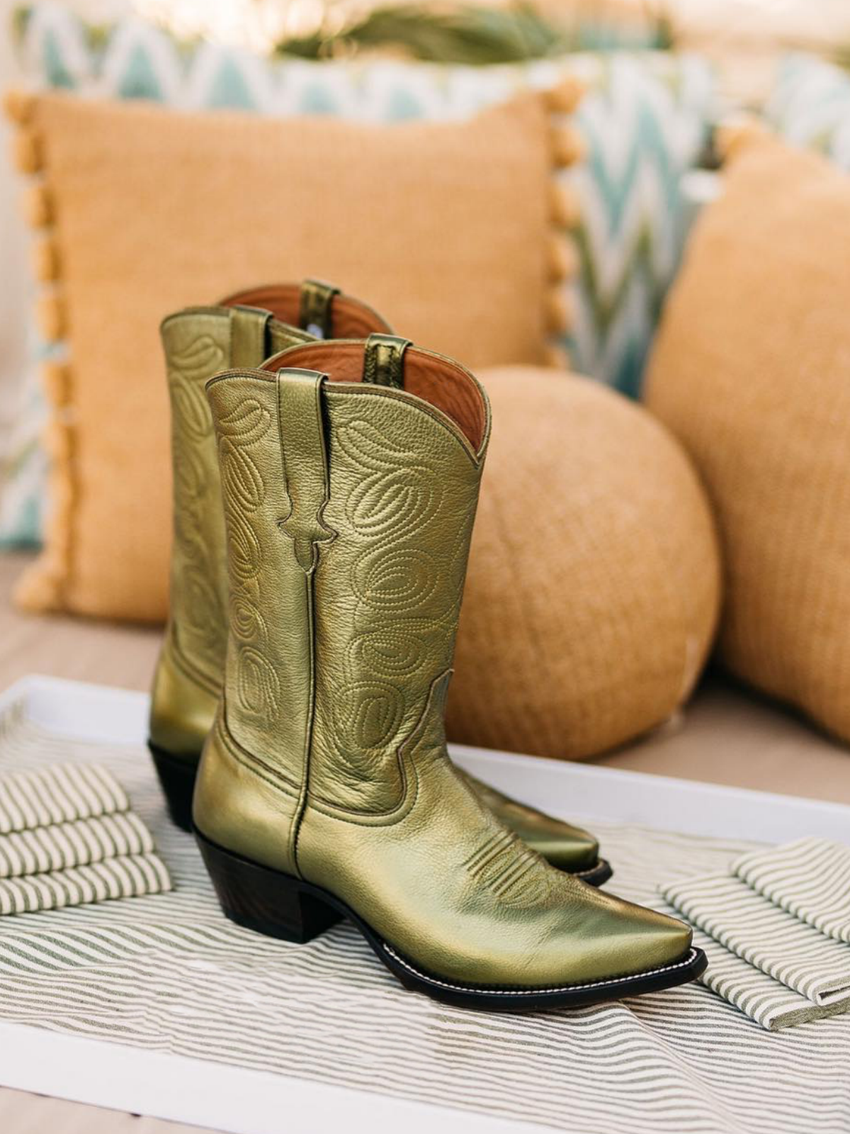 Olive green cowboy boots online