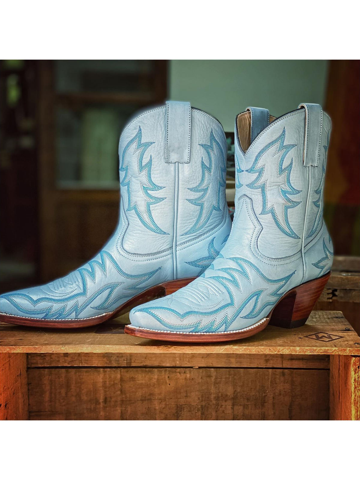 Embroidery Snip-Toe Wide Mid Calf Cowboy Boots For Women - Sky Blue