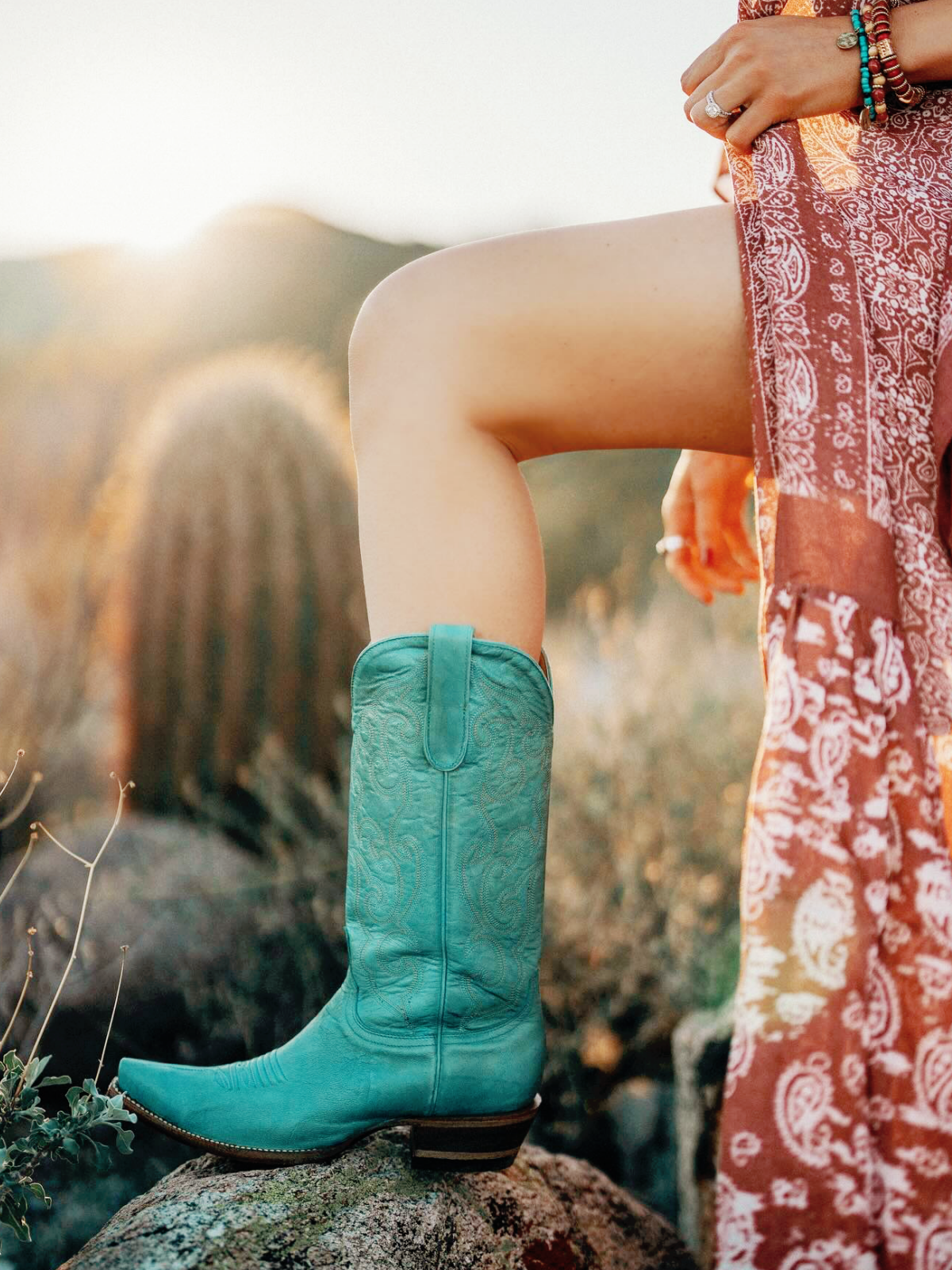 Embroidery Snip-Toe Wide Mid Calf Tall Cowgirl Boots - Turquoise