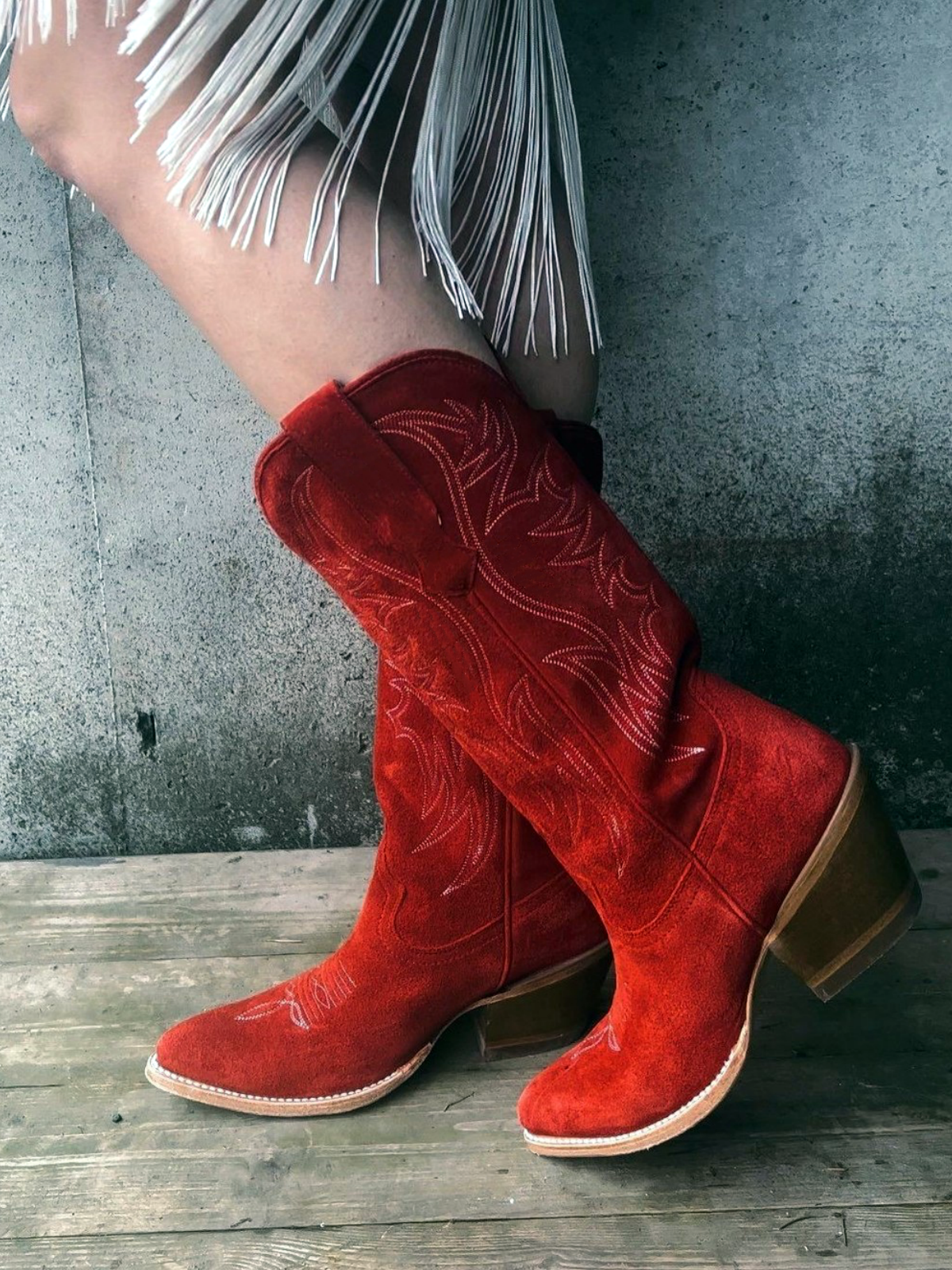 Faux Suede Wings Embroidery Pointed-Toe Wide Mid Calf Tall Cowgirl Boots - Cherry Red