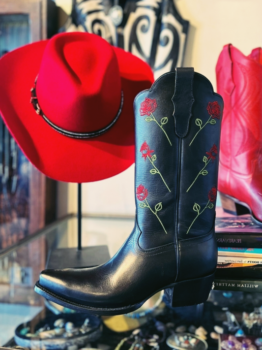 Black Snip-Toe Wide Mid Calf Western Cowgirl Boots With Red Rose Embroidery