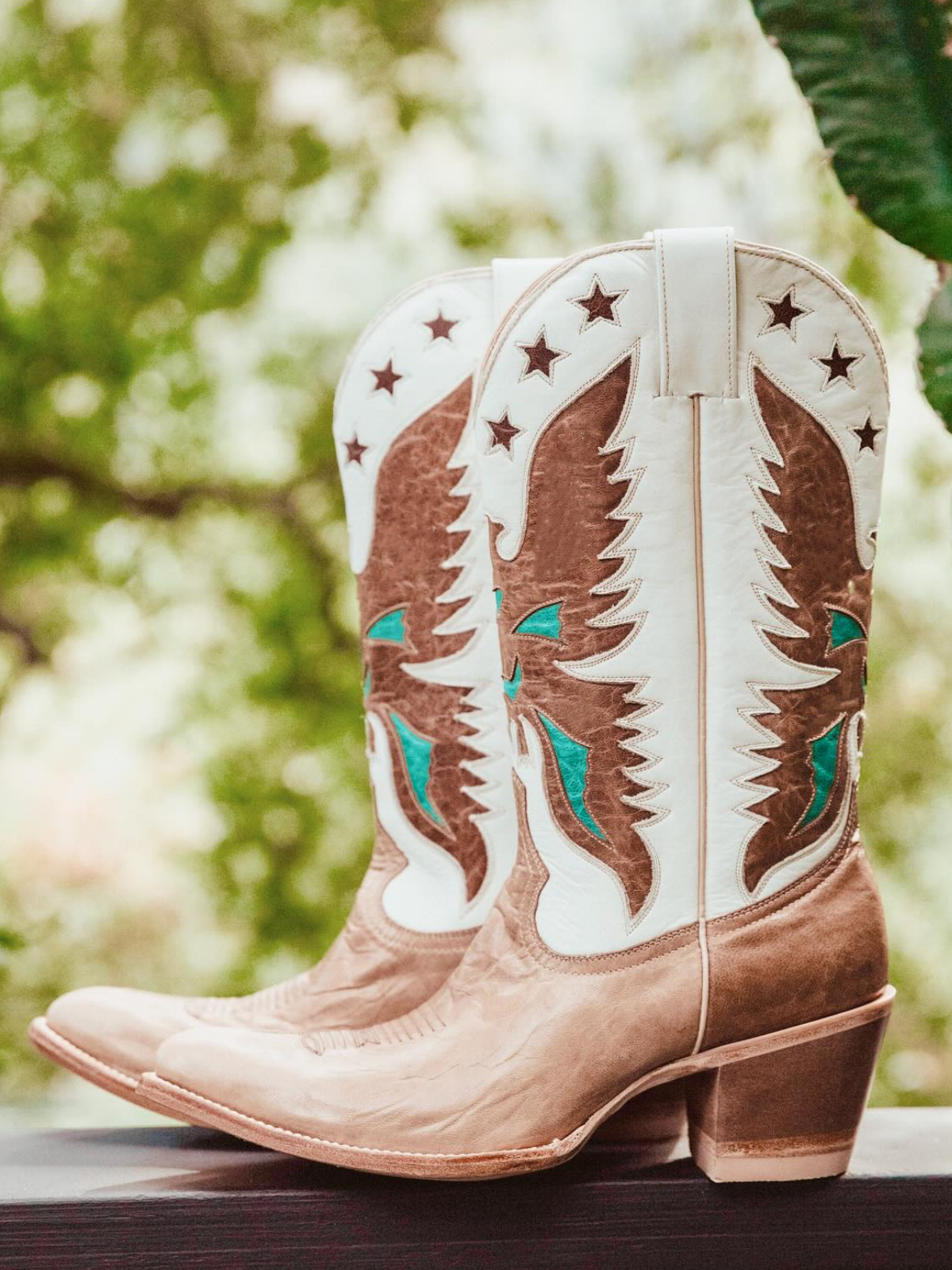 Contrast Tan And Ivory Pointed-Toe Eagle Star Inlay Wide Mid Calf Tall Cowgirl Boots