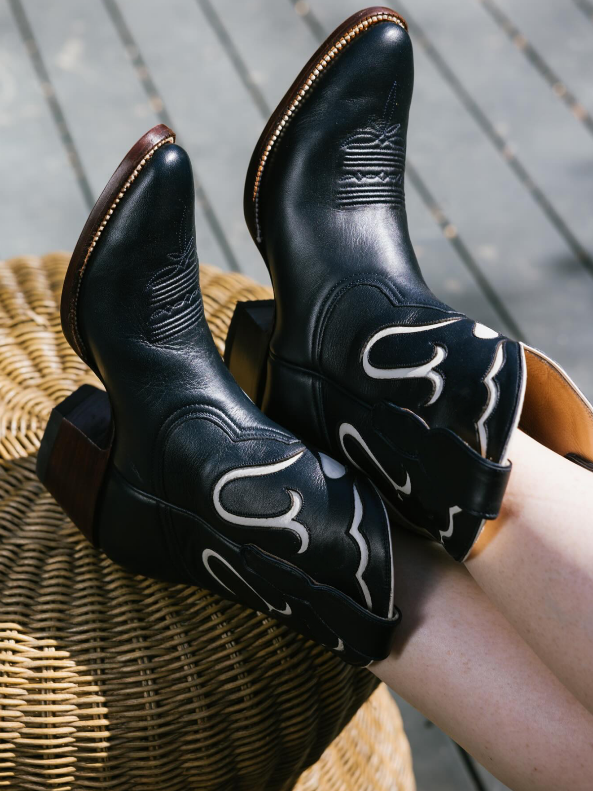 White Heart Inlay Almond-Toe Wide Mid Calf Cowgirl Boots - Navy Blue