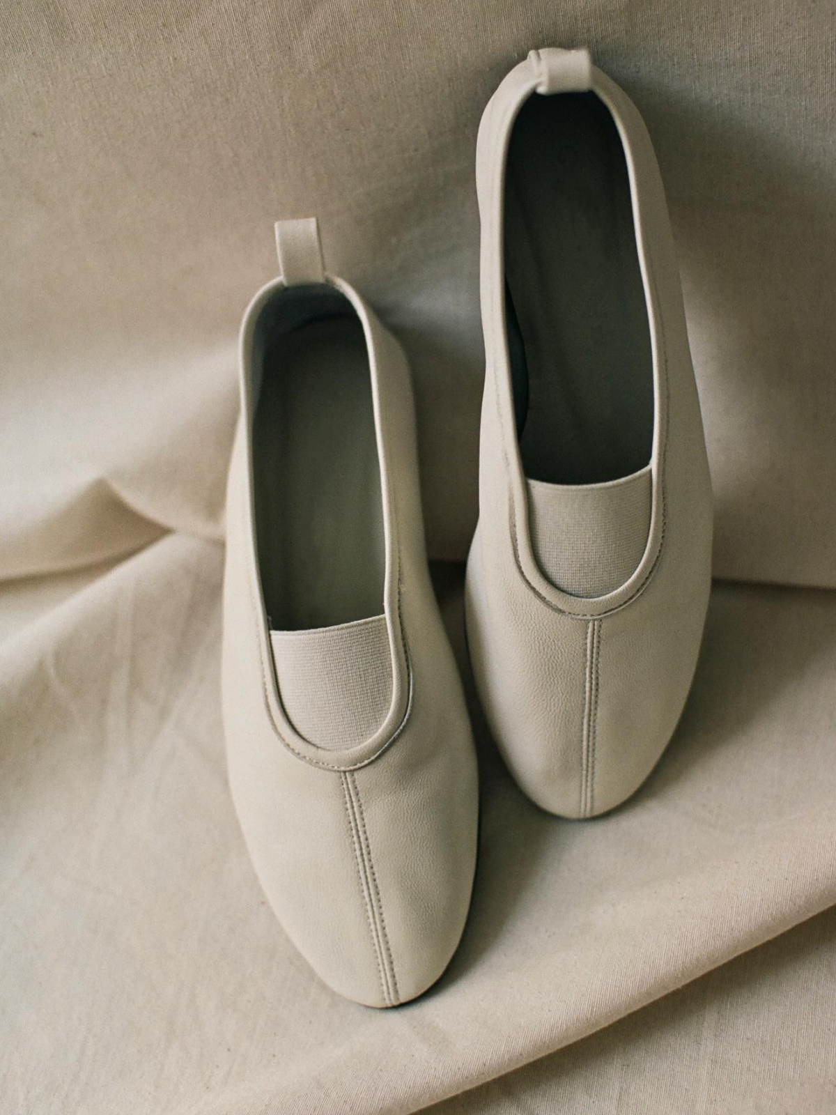 White Round-Toe Slip-On Flat Shoes For Women