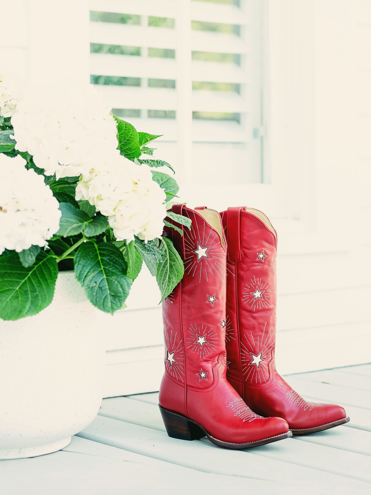 Red Burst Star Inlay Stitch Almond-Toe Wide Mid Calf Western Cowgirl Boots