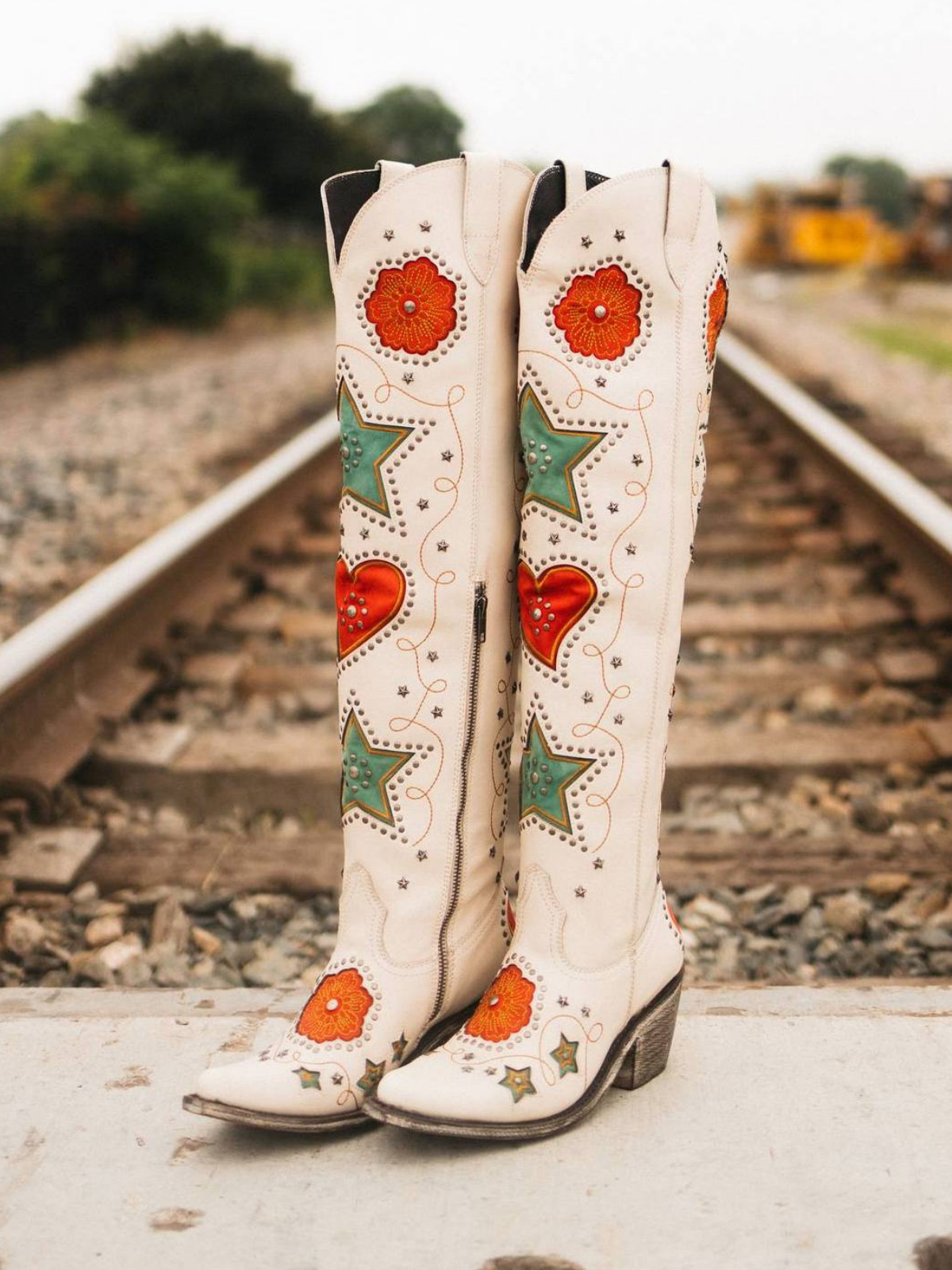 Ivory Studded Hearts Stars Flowers Inlay Stars Applique Cowgirl Boots ...