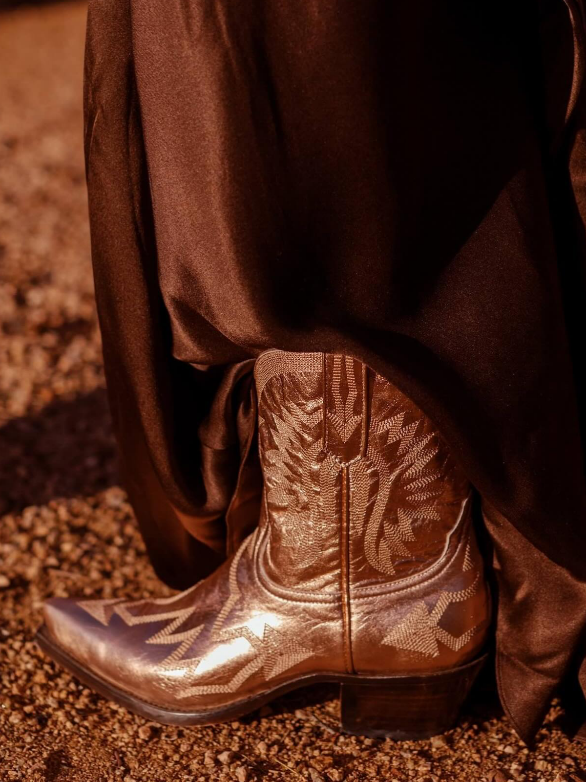 Metallic Embroidery Snip-Toe Wide Mid Calf Cowgirl Boots - Rose Gold