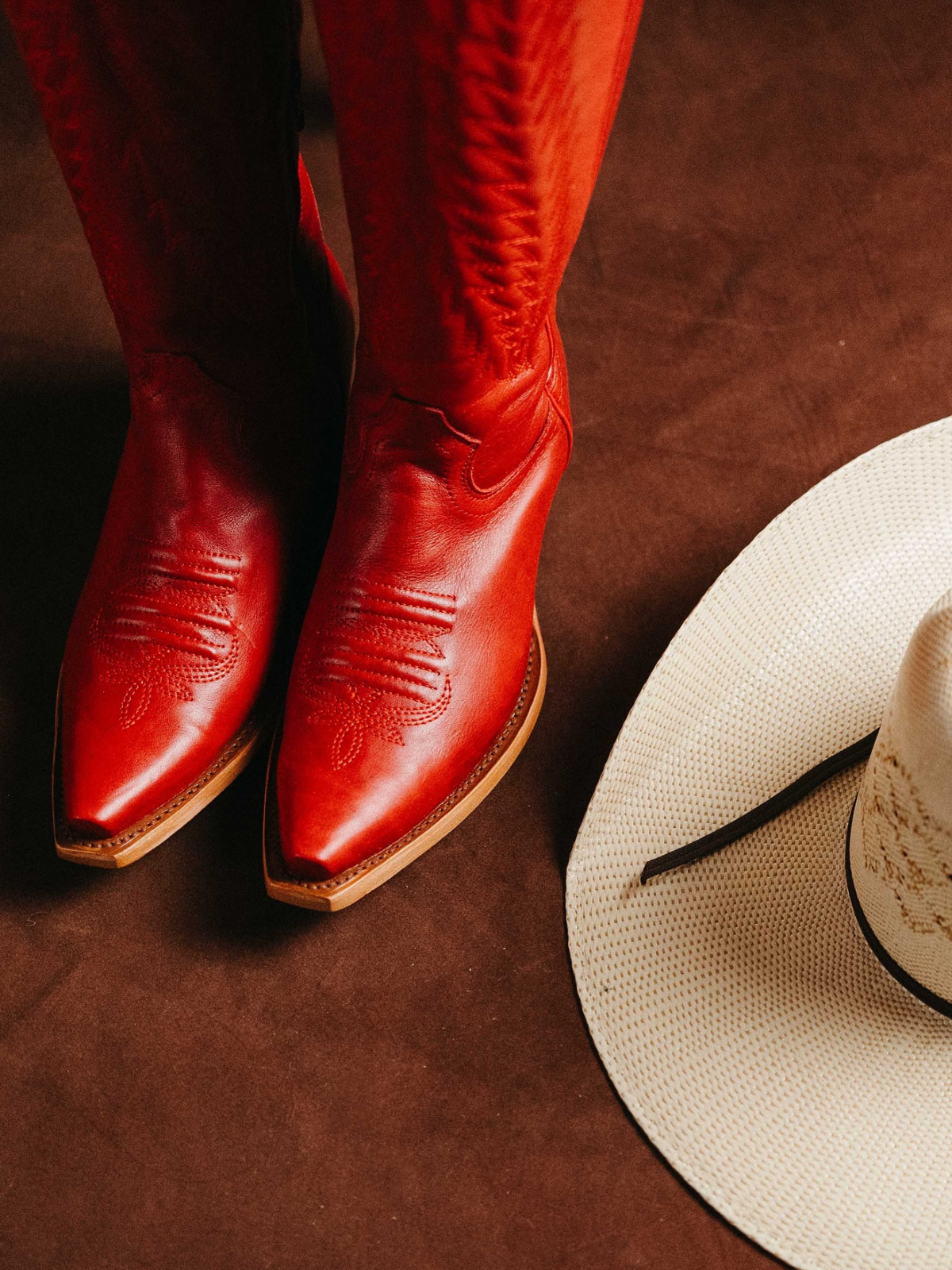 Red Embroidery Snip-Toe Half Zip Cowgirl Mid Calf Western Tall Boots