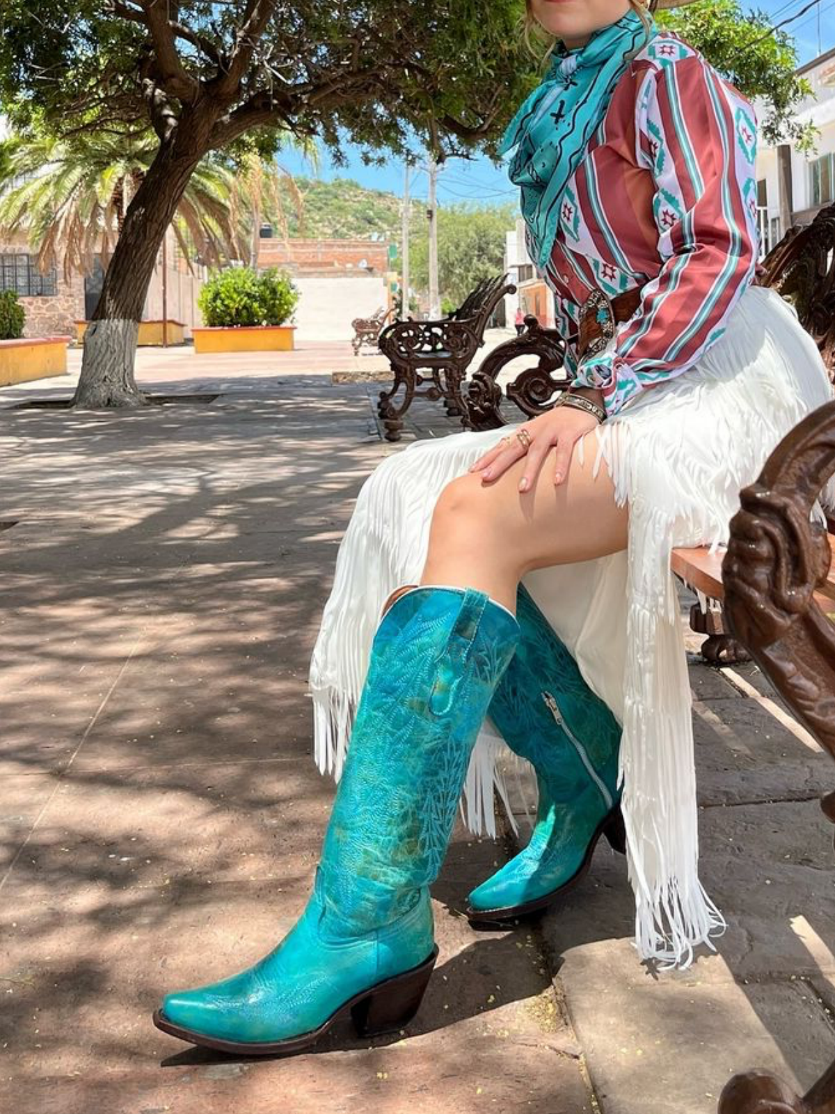 Distressed Snip-Toe Leaf Embroidery Half-Zip Mid Calf Tall Cowgirl Boots - Turquoise