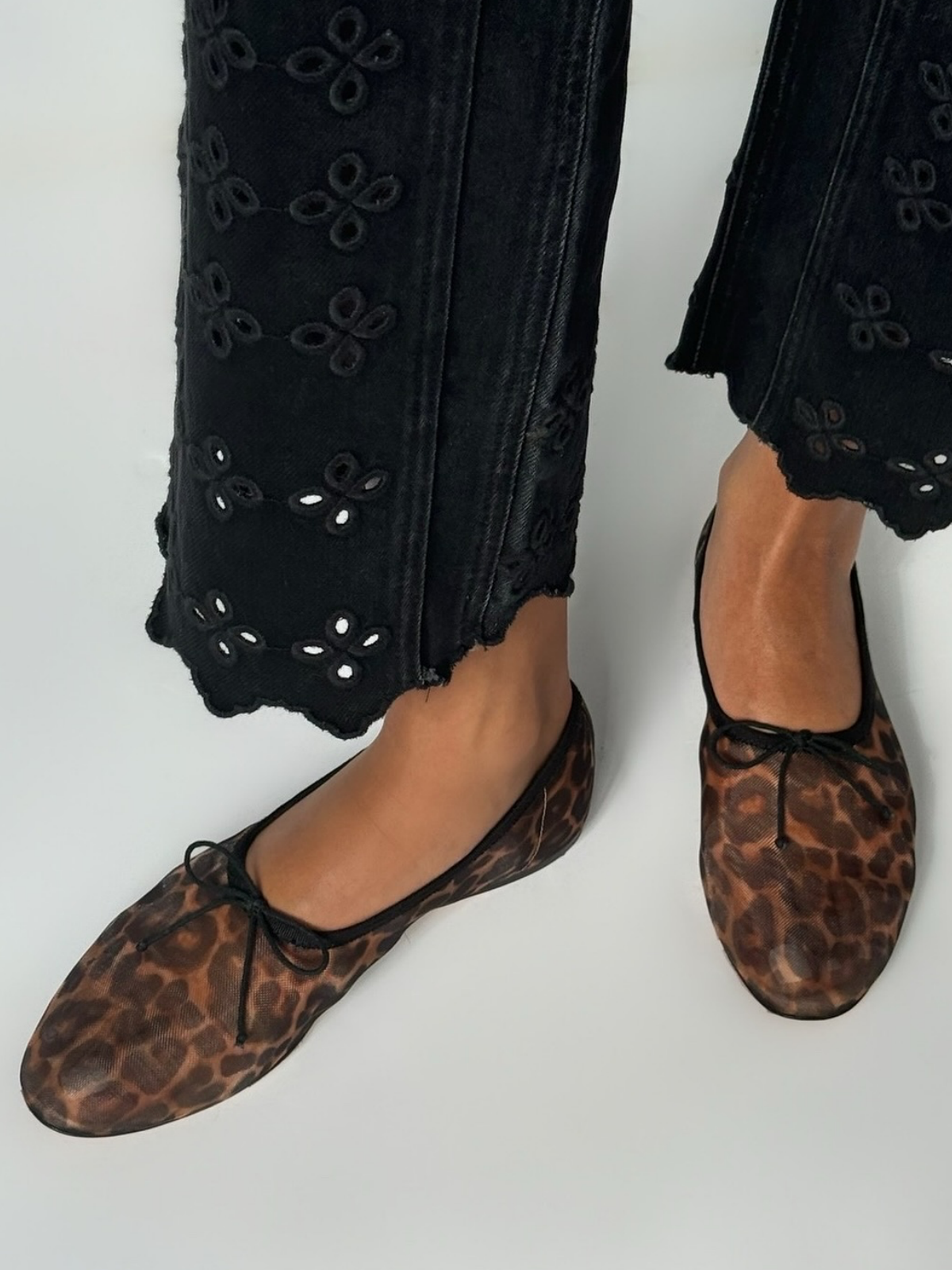 Leopard Mesh Almond-Toe Ballet Bow Flats