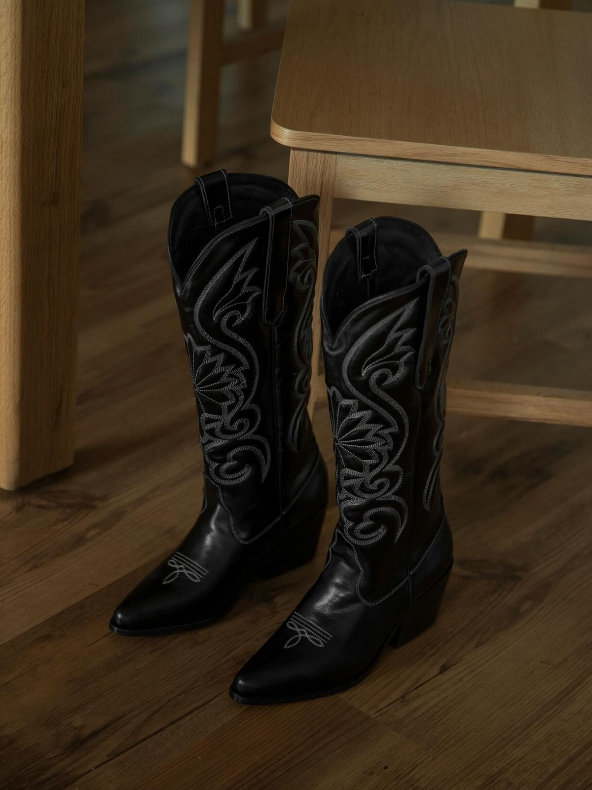 Fancy Embroidery Snip-Toe Wide Mid Calf Cowgirl Boots - Black