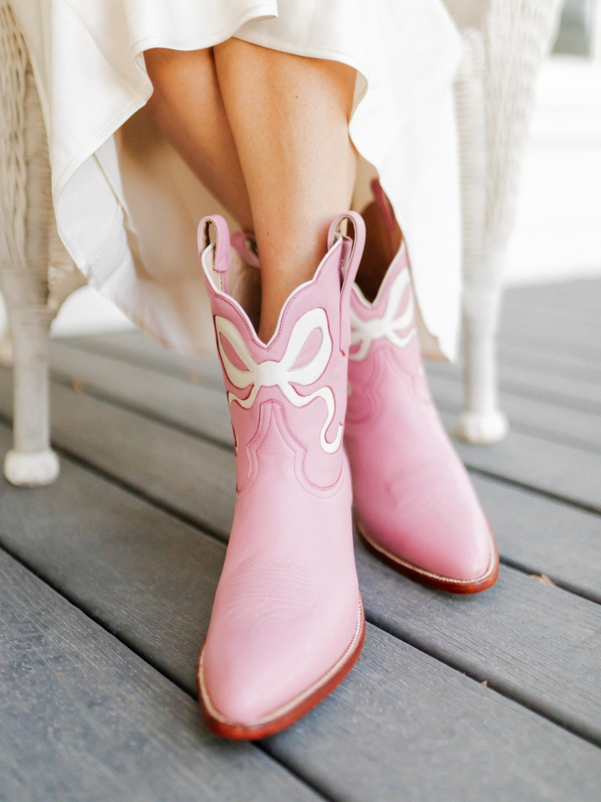 Pink Almond-Toe Wide Mid Calf Western Boots With White Bowknot Inlay