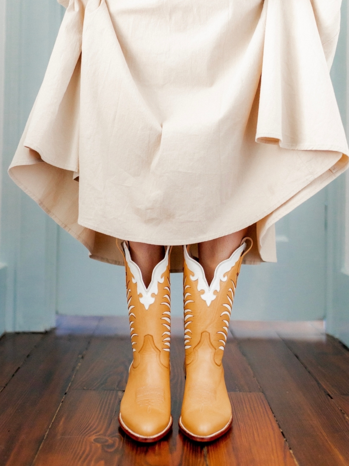 Honey Almond-Toe White Inlay Applique Wide Mid Calf Cowgirl Boots