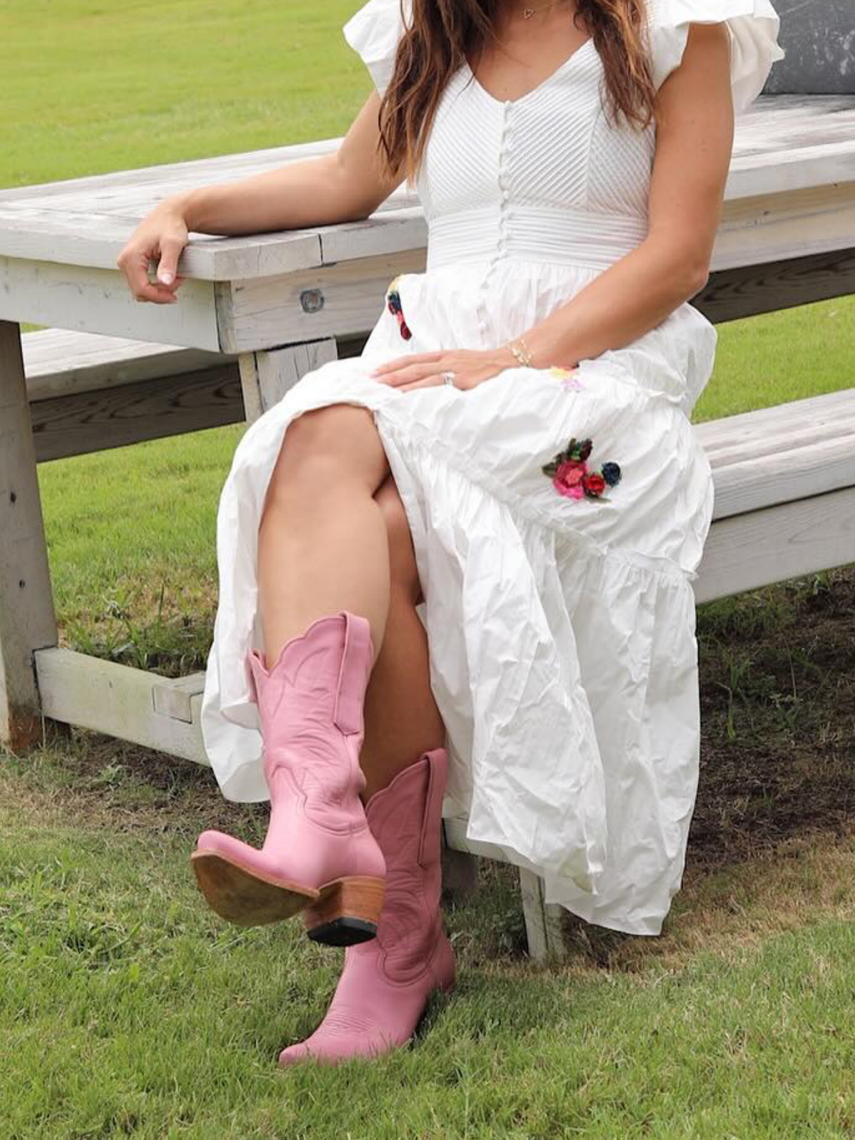 Western Embroidery Snip-Toe Mid Wide Calf Cowgirl Boots - Pink