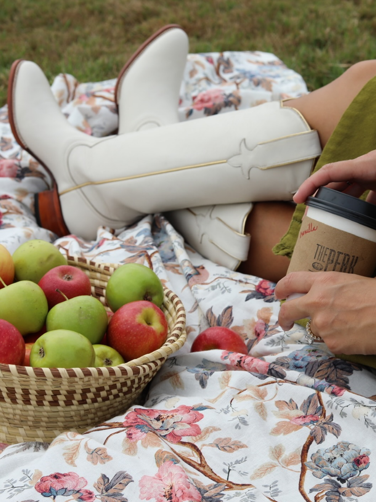 Simple Round-Toe Wide Calf Knee High Tall Cowgirl Boots - Bone