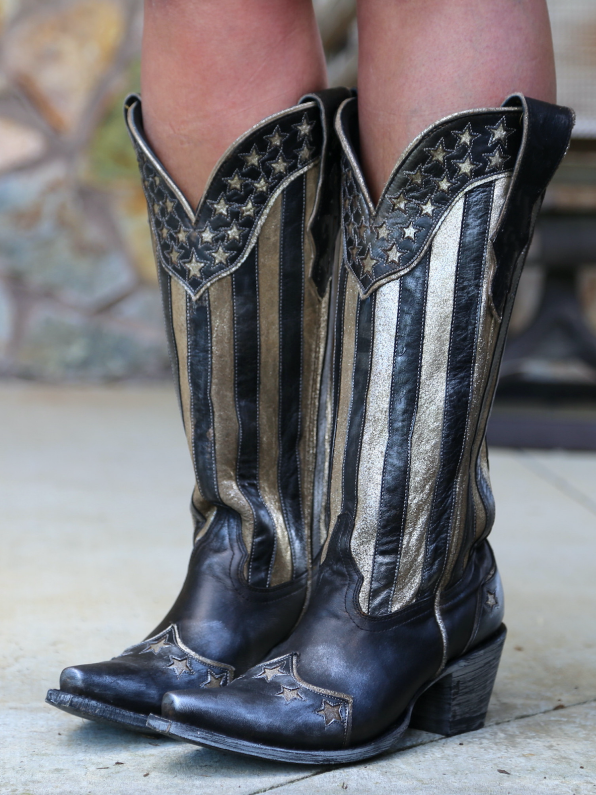 Contrast Black And Metallic Silver Snip-Toe Star Inlay Wide Mid Calf Cowgirl Boots