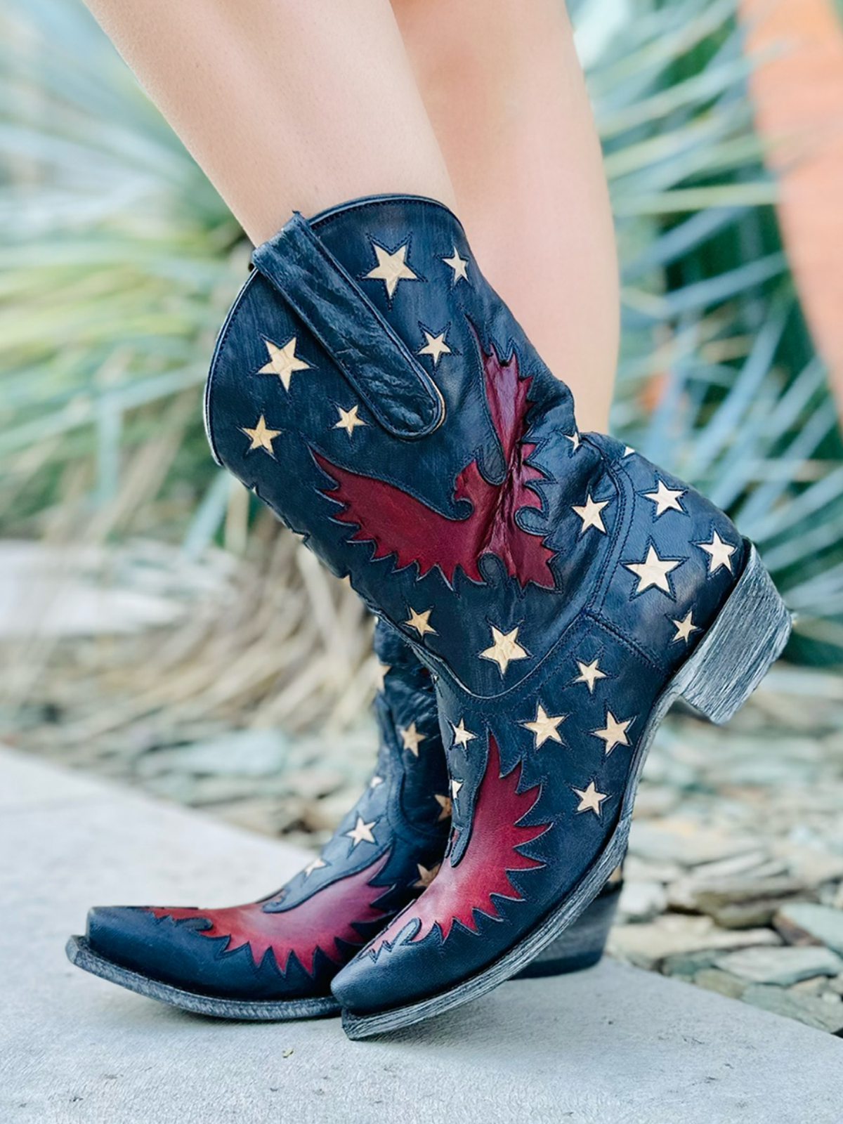 Navy Blue Snip-Toe Star And Eagle Inlay Wide Mid Calf Short Cowgirl Boots