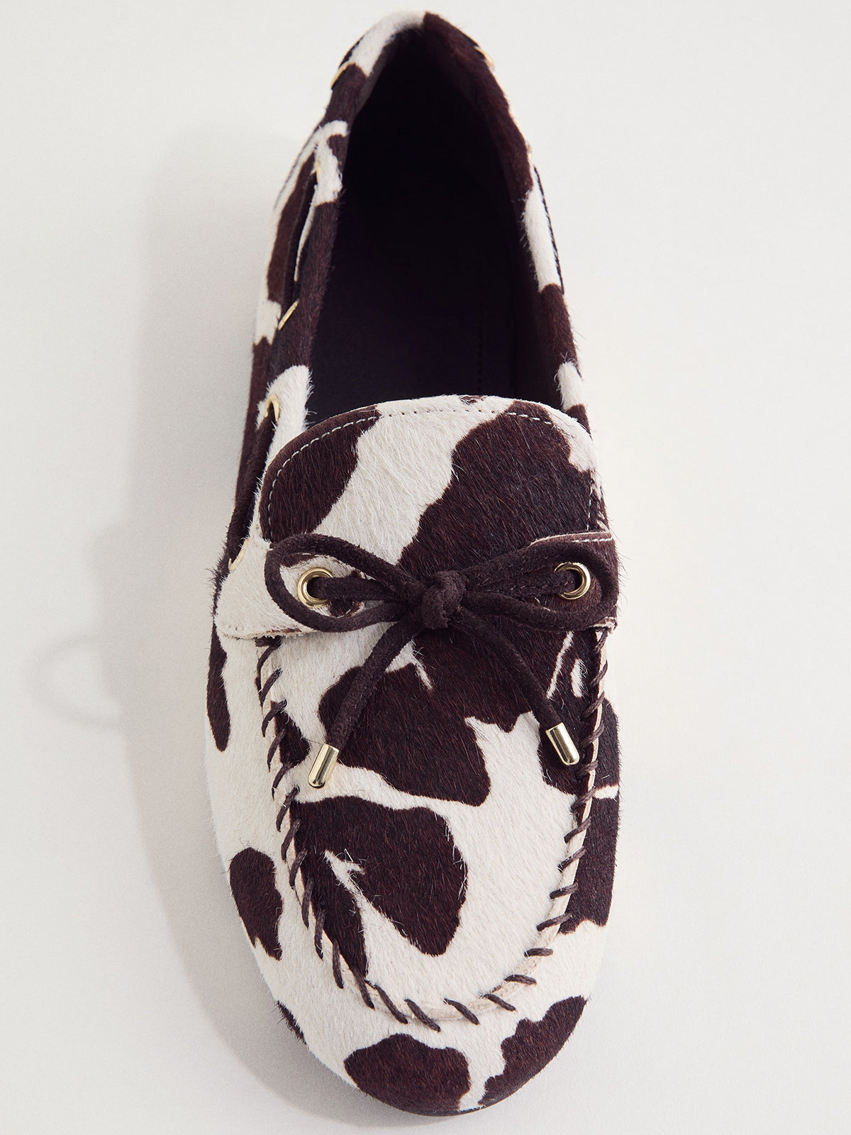Cow Print Round-Toe Front Chic Bow Slip-On Flats