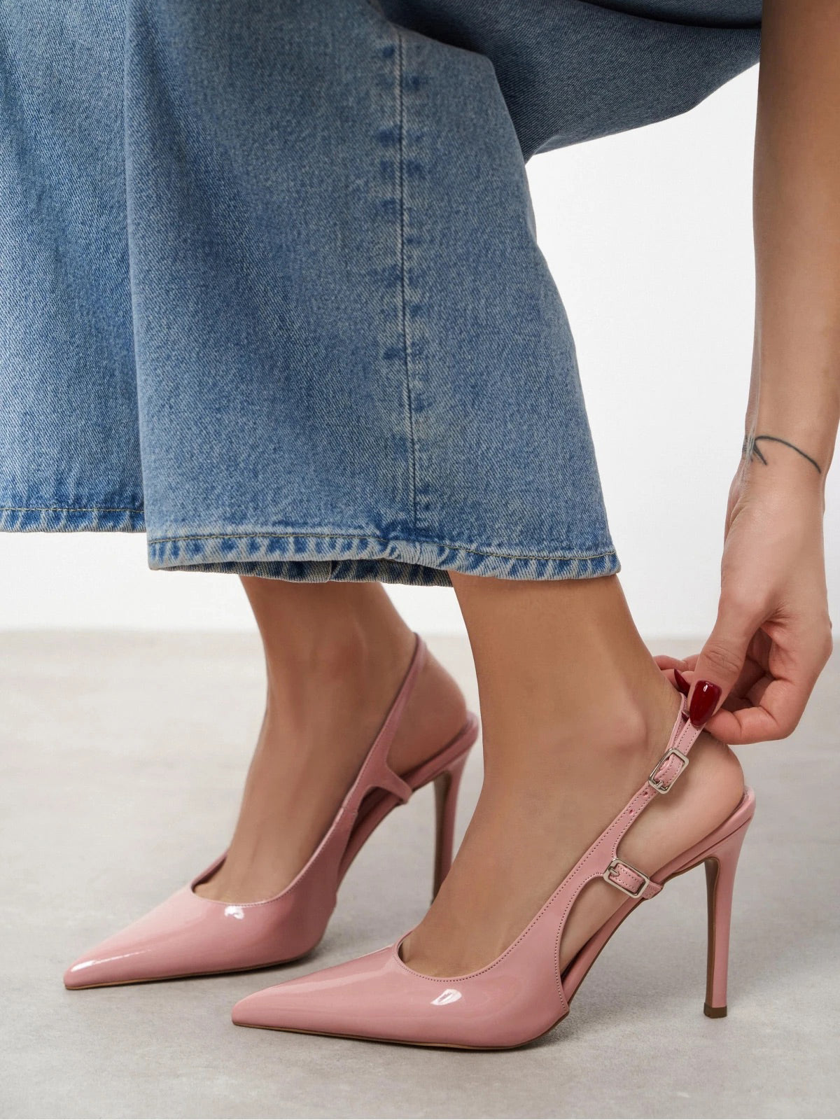 Patent Leather Pointed-Toe Buckle Back Strap Chic High Heels - Rose Pink