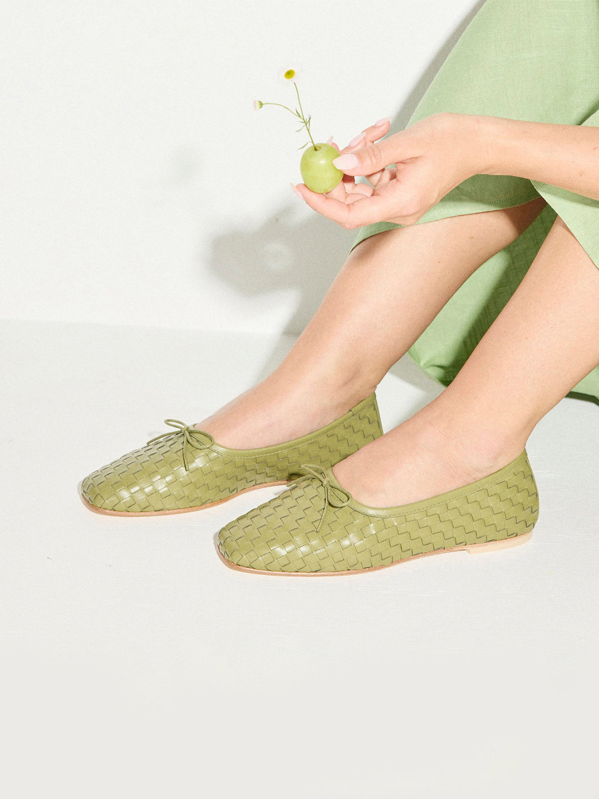 Vegan Leather Woven Square-Toe Bow Ballet Flats - Moss Green