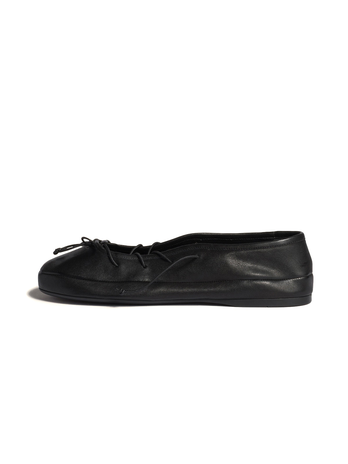 Black Round-Toe Chic Lace-Up Front Bow Slip-On Flats