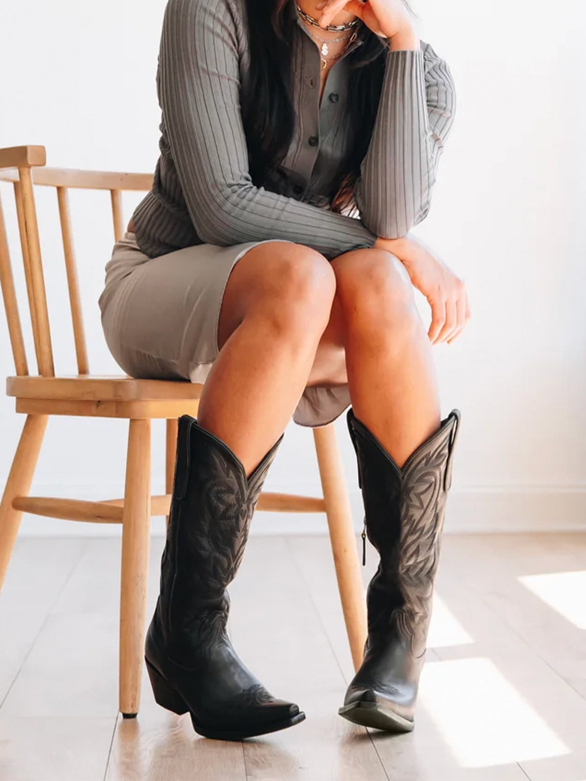 Western Snip-Toe Embroidery Classic Knee High Half-Zip Cowgirl Boots - Black