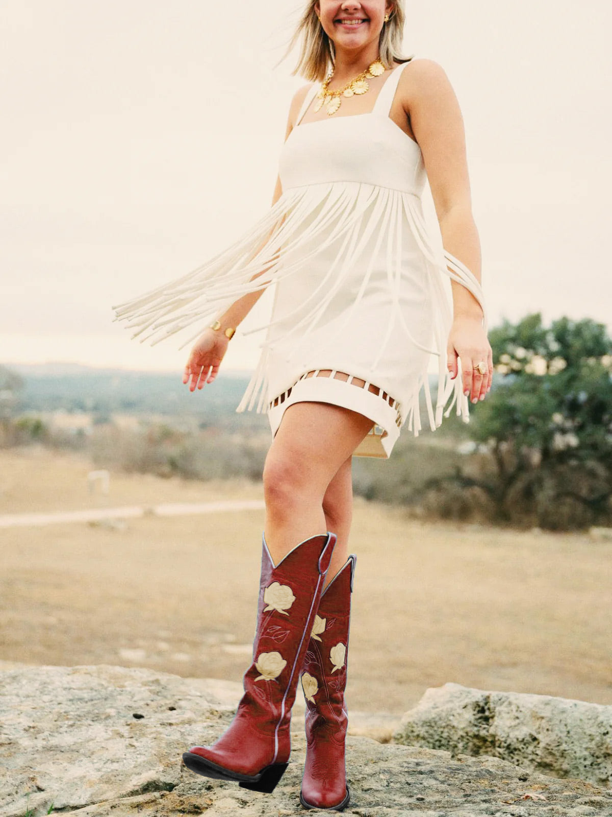 Red Almond-Toe Cowgirl Knee High Boots With White Rose Inlay