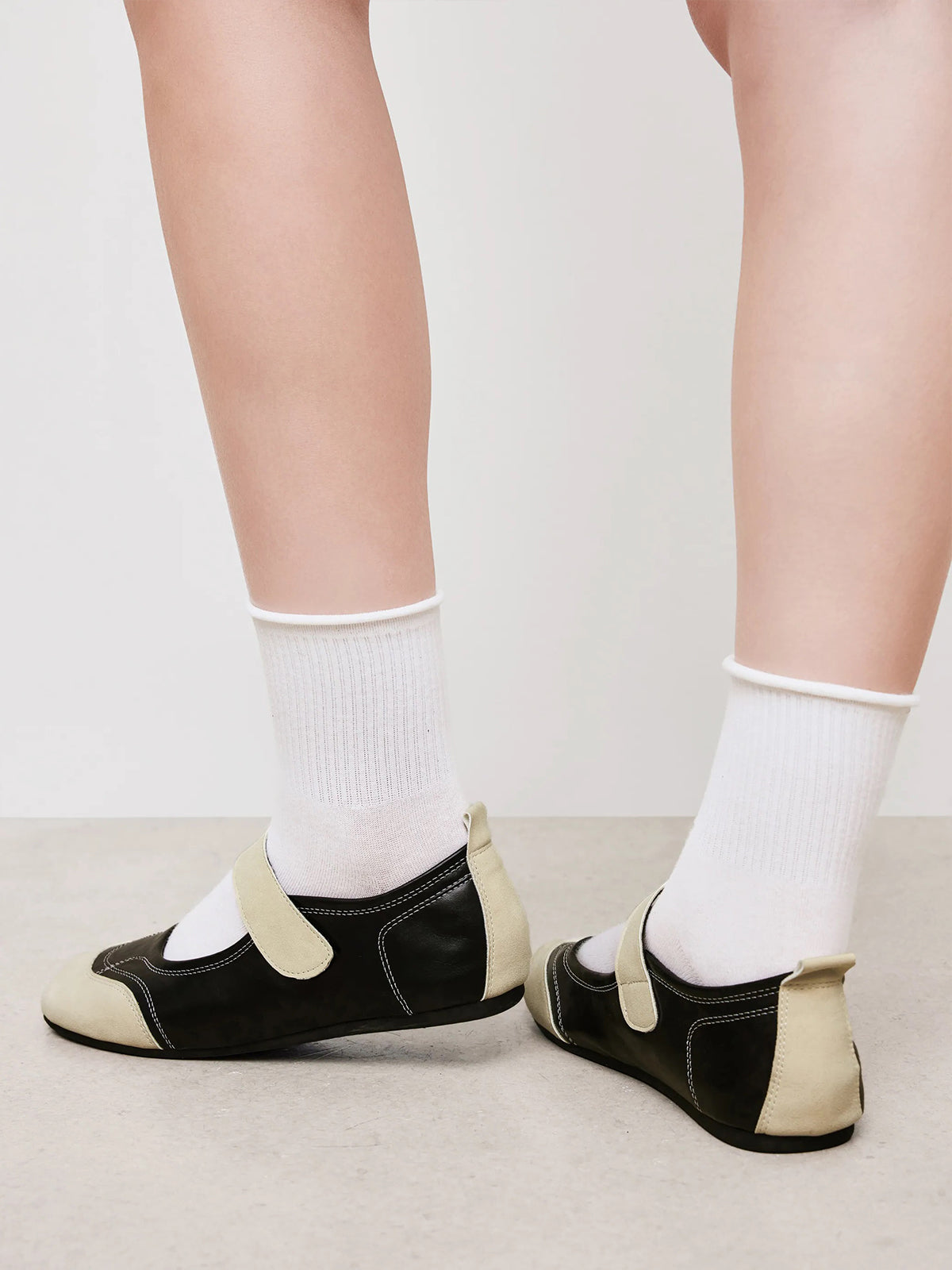 Beige And Black Round-Toe Chic Mary Jane Classic Flats